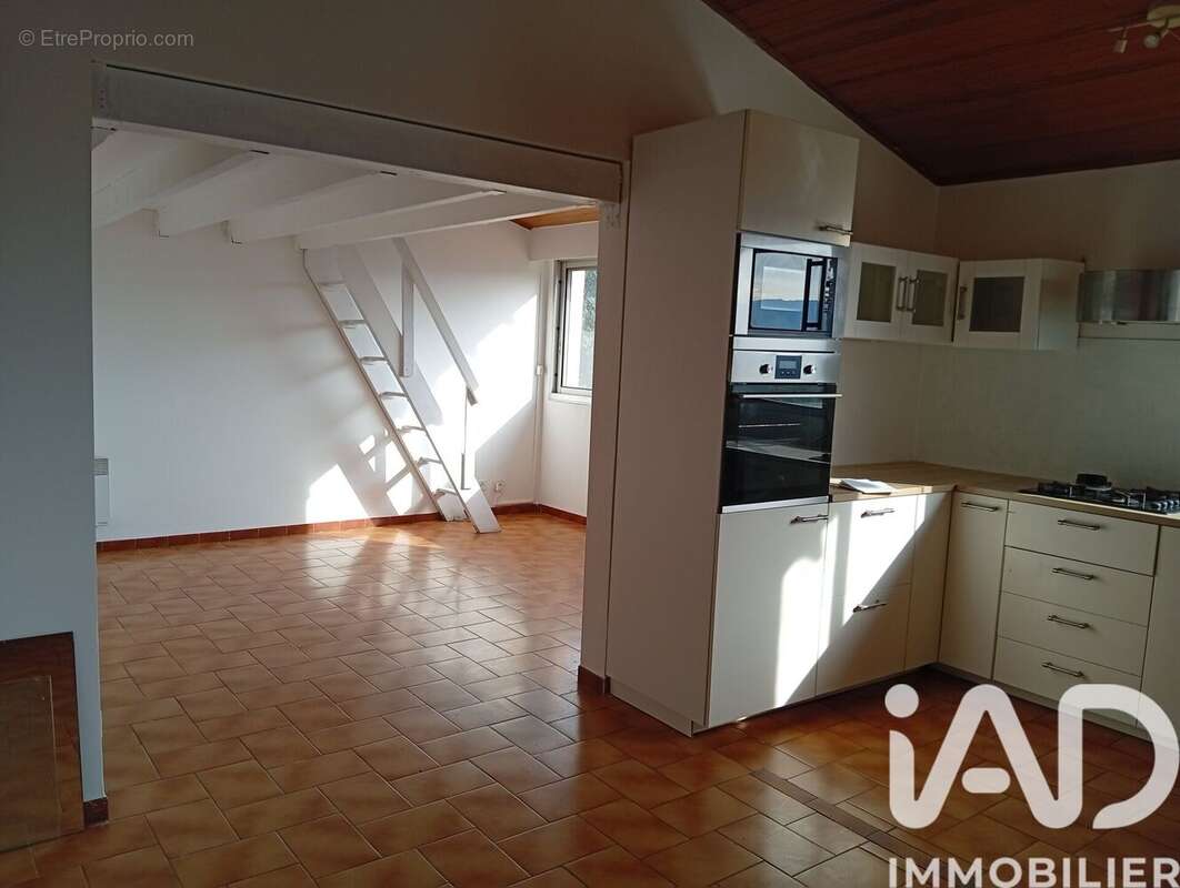 Appartement 48 m² à Vaison-La-Romaine  - photo 2