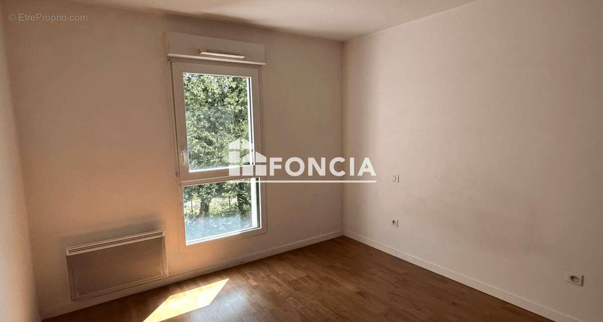 Appartement 52 m² à Eysines  - photo 2