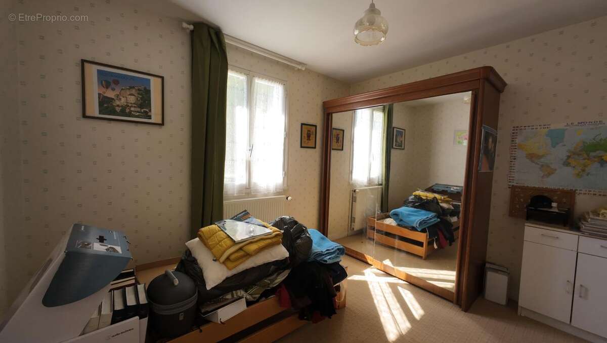 Maison à AVREMESNIL