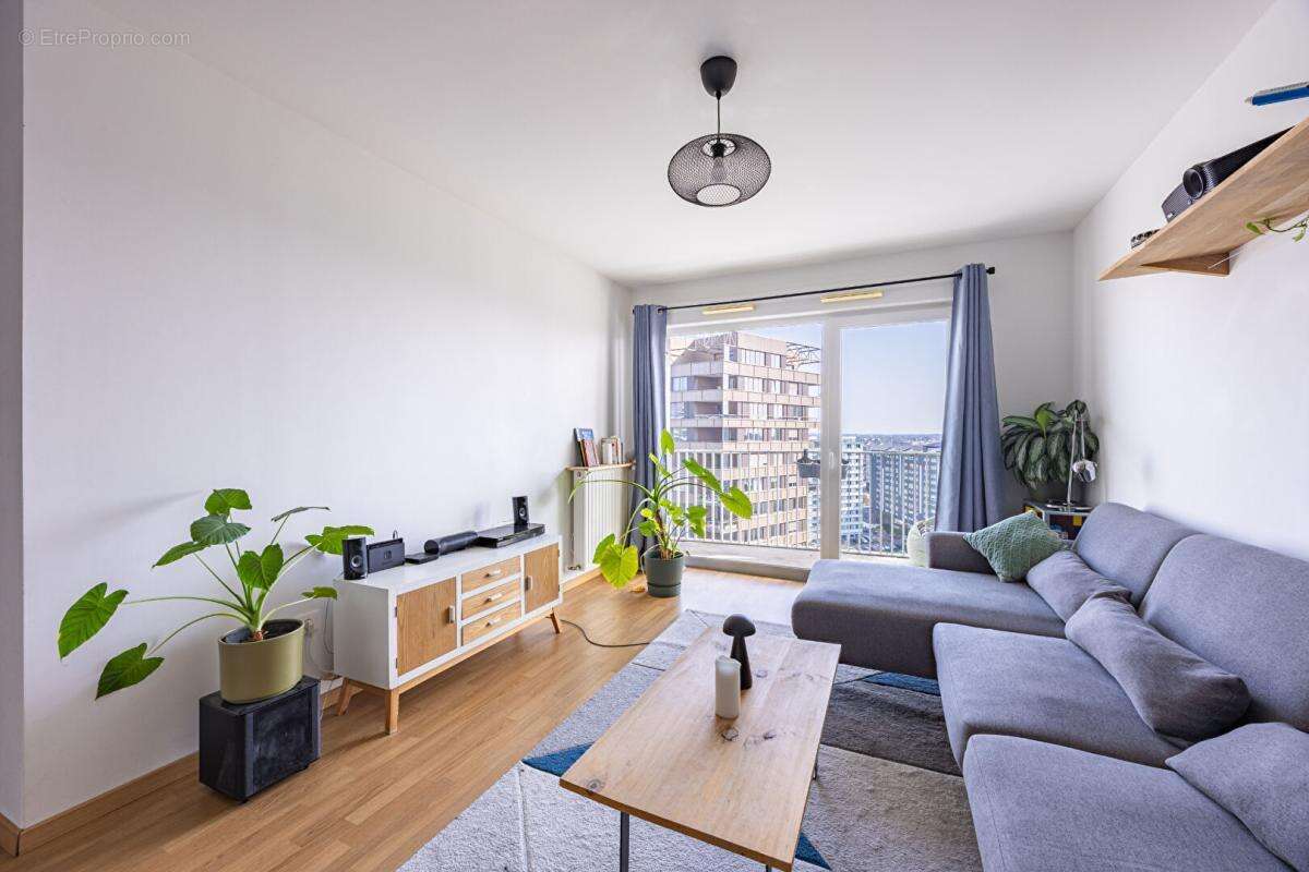 Appartement à NANTES