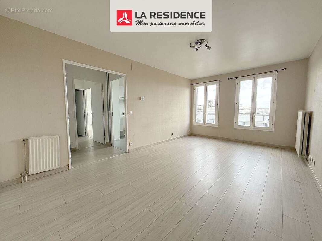 Appartement 46 m² à Elancourt  - photo 2