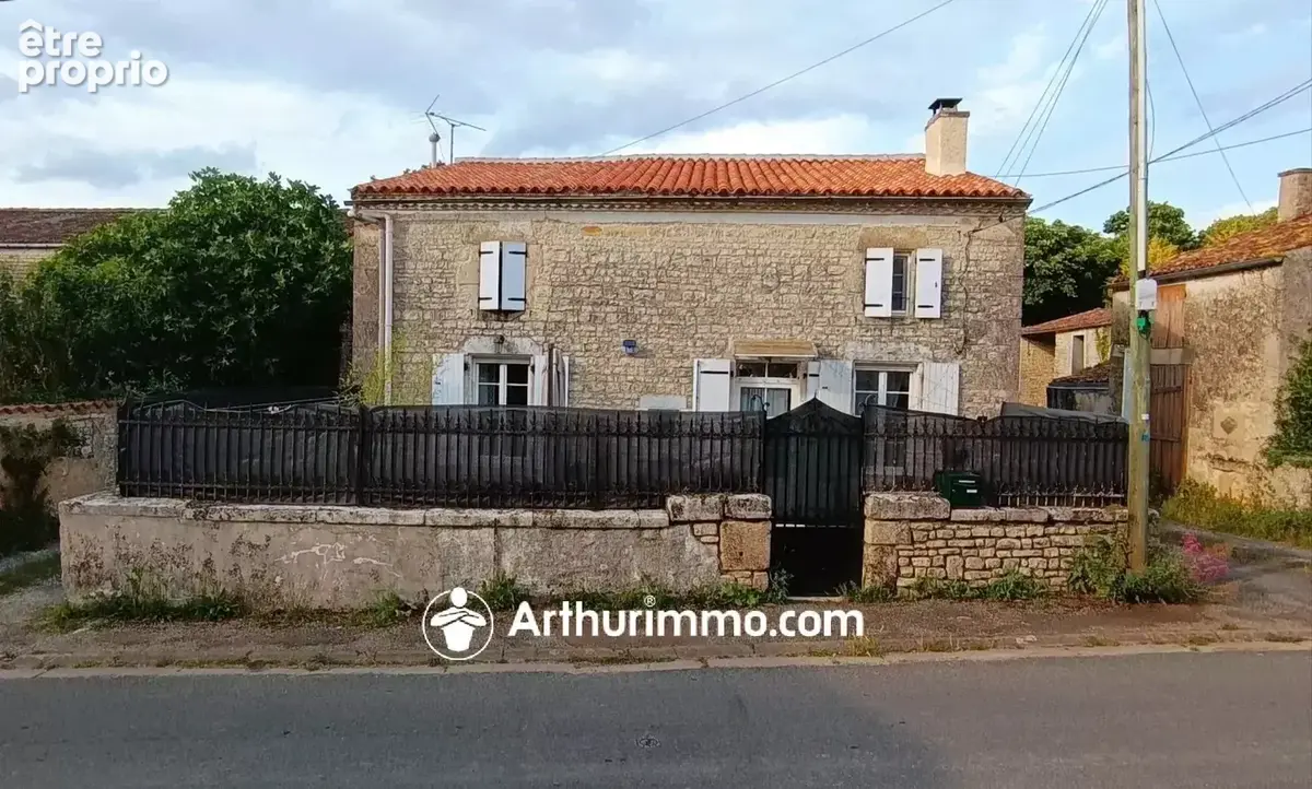 Maison à LA VILLEDIEU