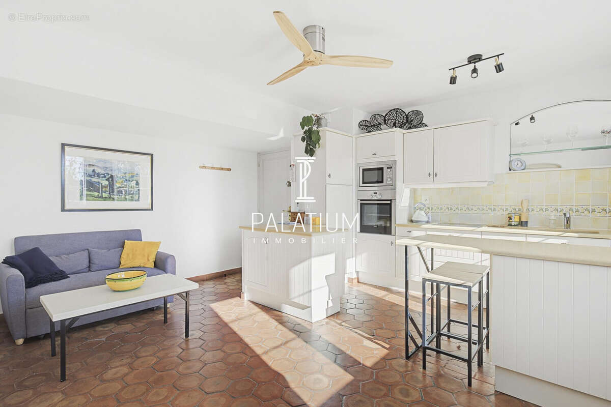Appartement à GRIMAUD