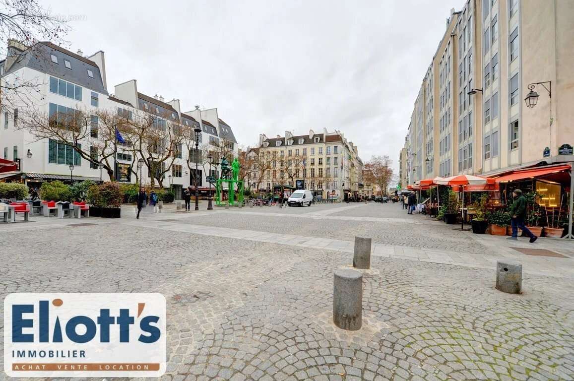 Appartement à PARIS-4E