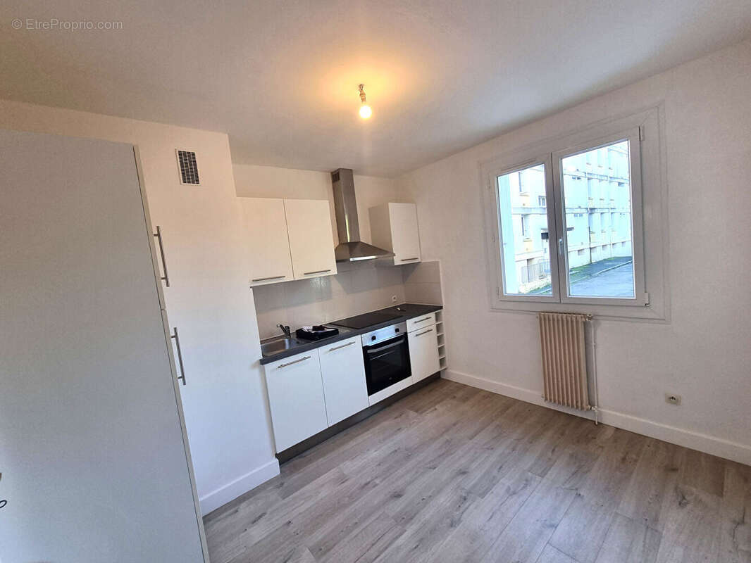 Appartement à QUIMPERLE