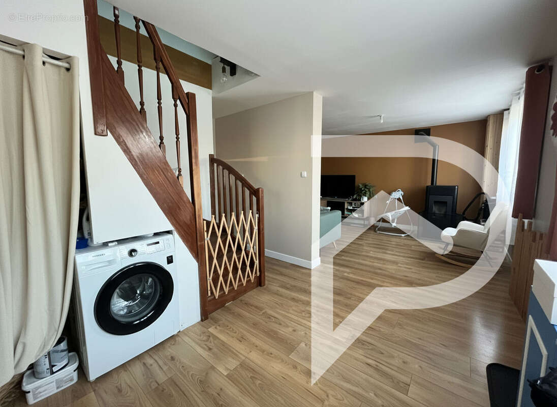 Maison à GRANDFRESNOY