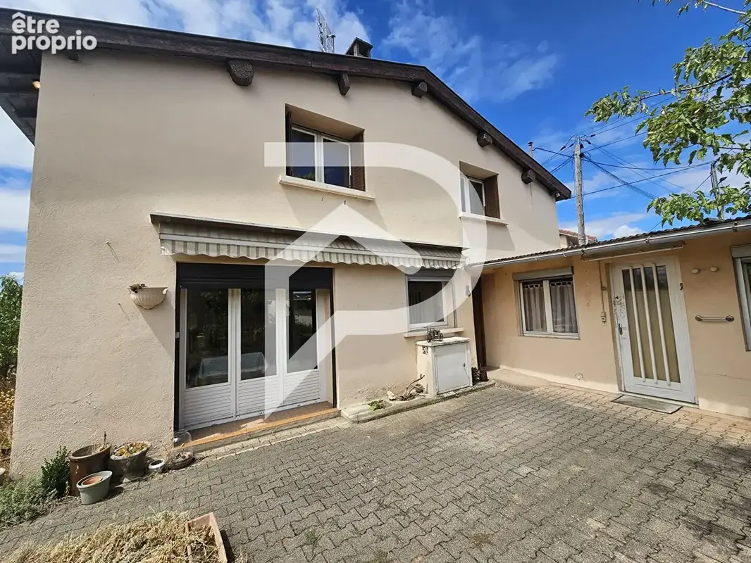 Maison à LA BOISSE