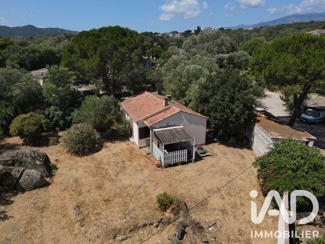 Maison 56 m² à Porto-Vecchio  - photo 3