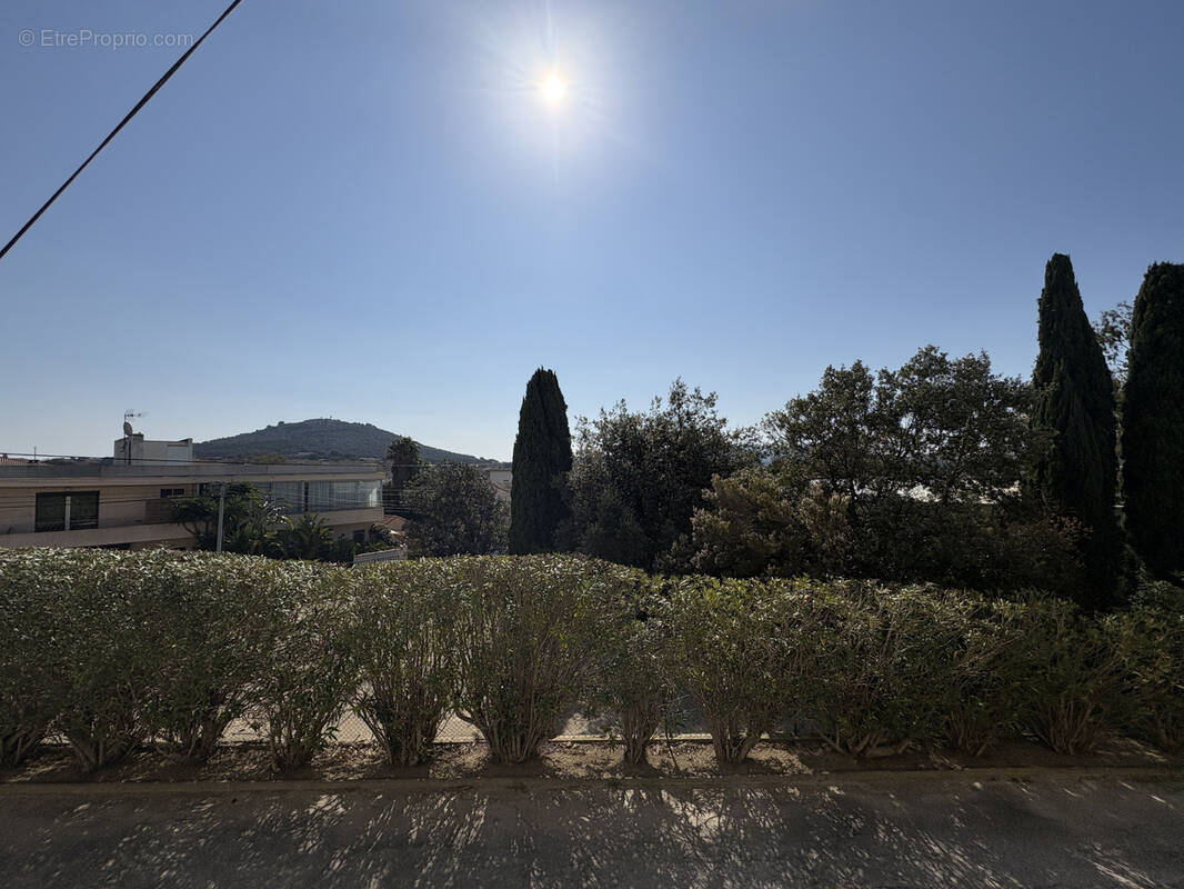 Appartement à SIX-FOURS-LES-PLAGES