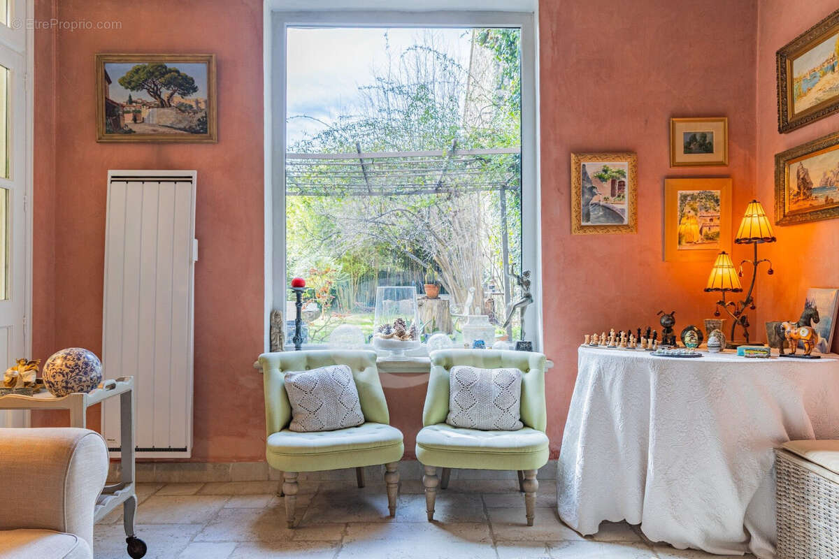 Maison à VAISON-LA-ROMAINE