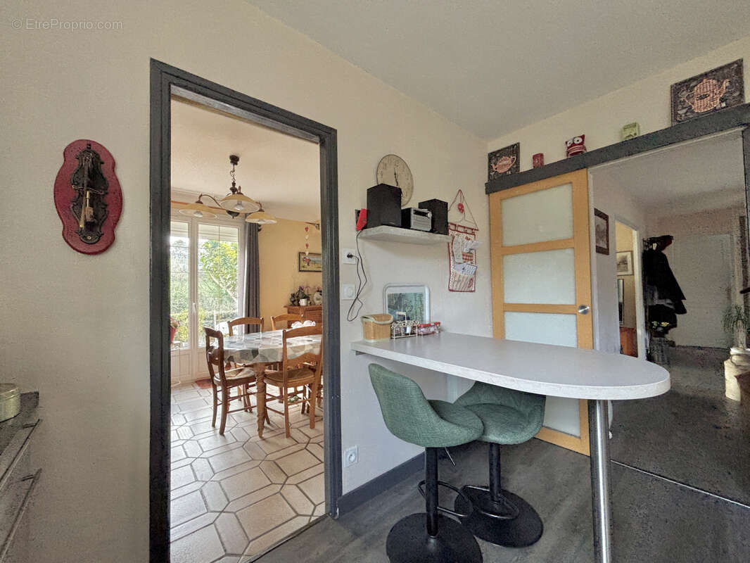 Maison à COLOMBIERS-SUR-SEULLES