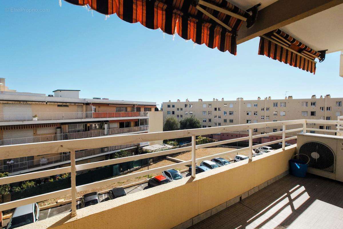 Appartement à CAGNES-SUR-MER