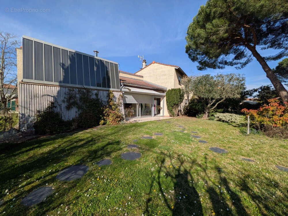 Maison à VILLENEUVE-TOLOSANE