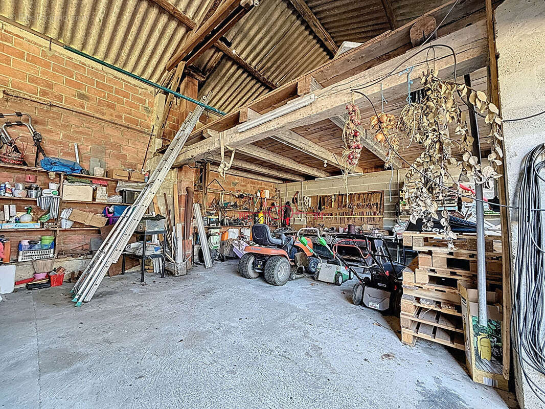 Maison à SAINTE-MENEHOULD