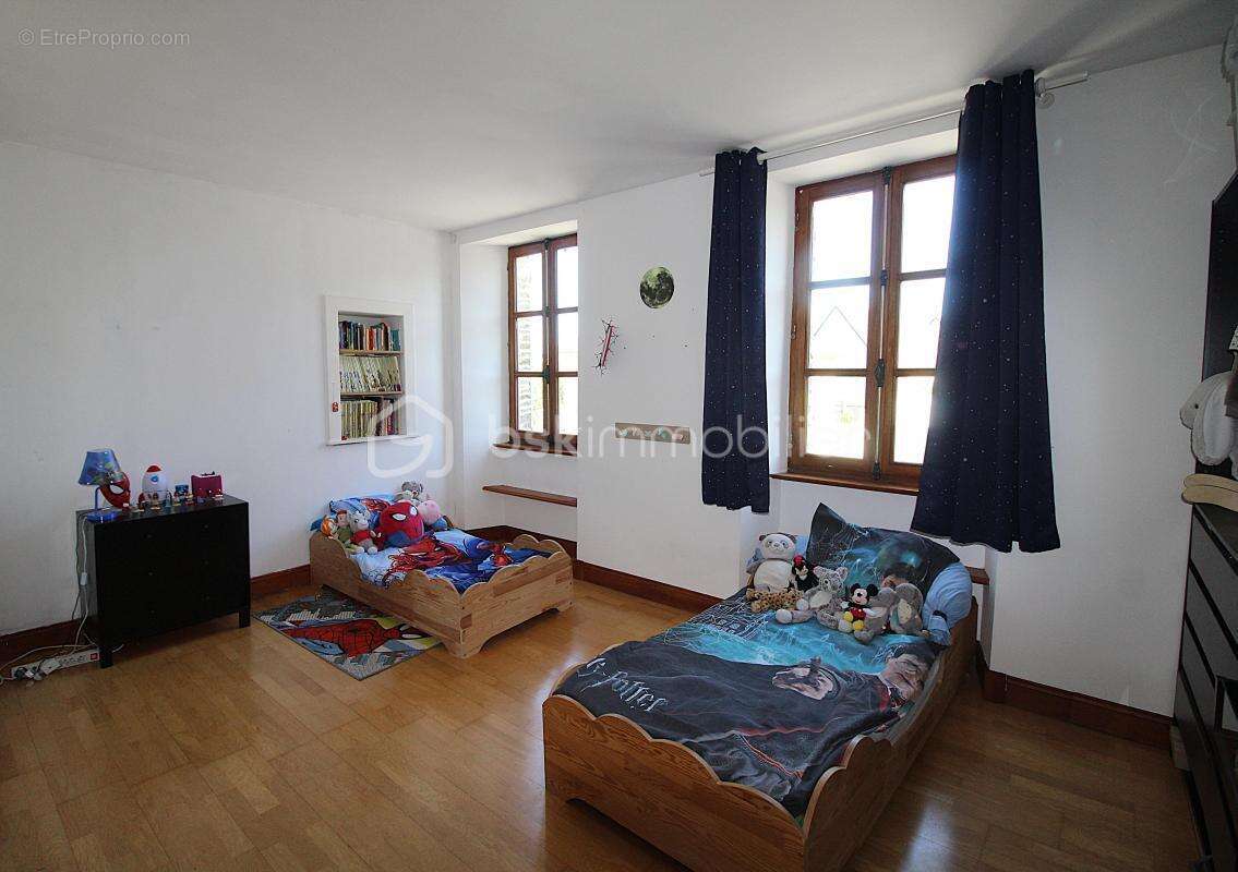 Maison à LE MOLAY-LITTRY