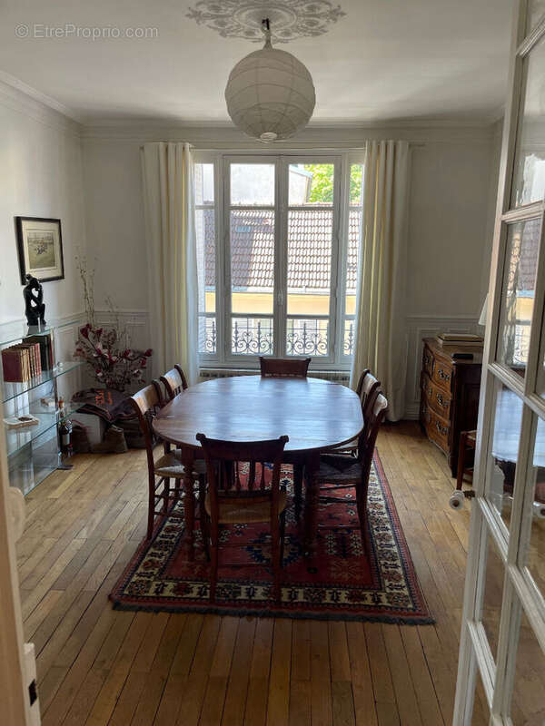 Appartement à VERSAILLES