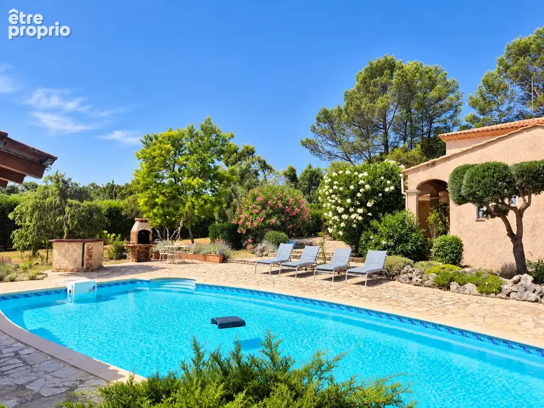 Lorgues   propriété de caractère au cœur de la provence - photo 2