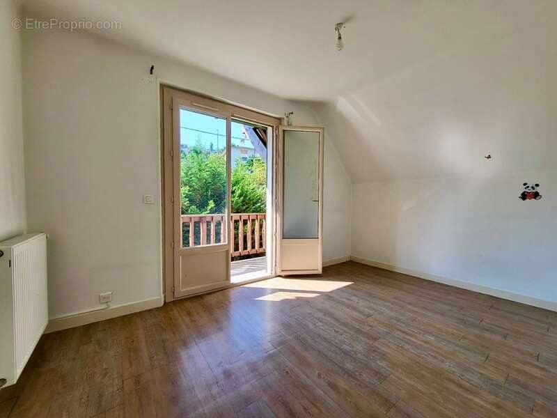 T3 traversant - vue lac - evian les bains (74) - photo 3