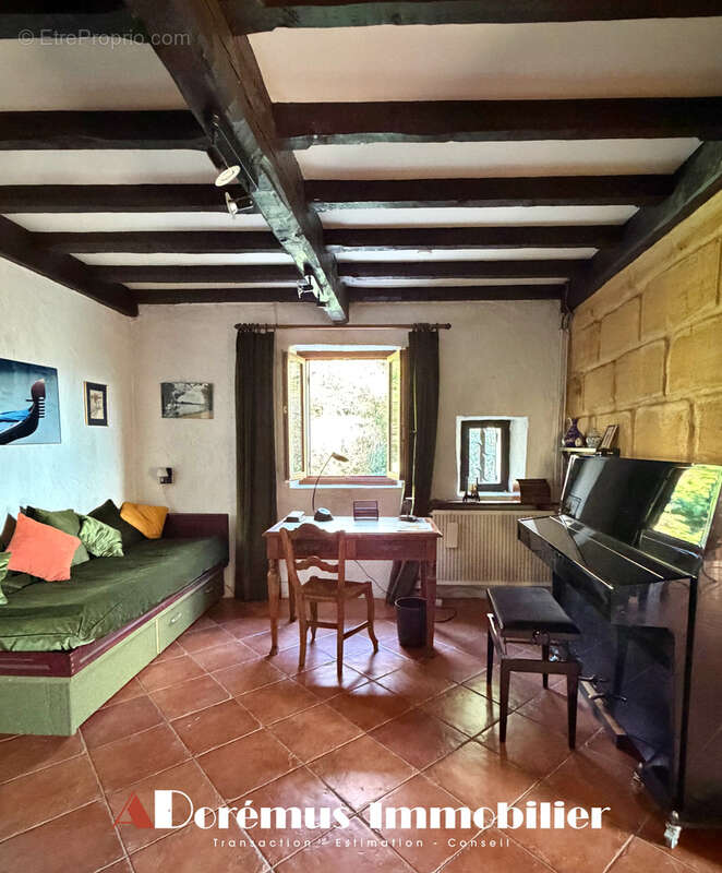 Maison à QUINSAC
