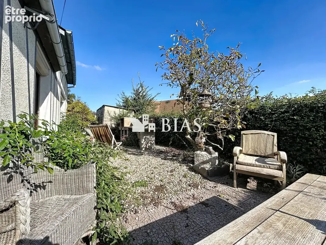 Maison 3 pièces 72 m² à vendre à Barentin (76360) - photo 2