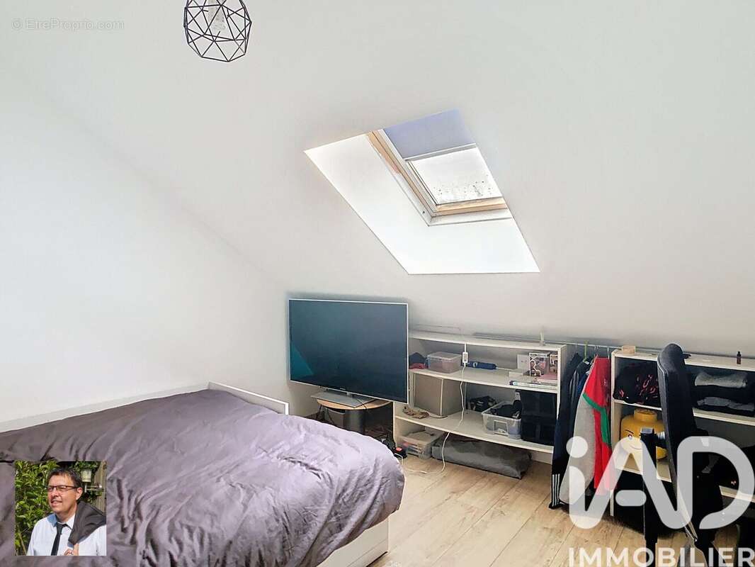 Photo 8 - Maison à VILLENEUVE-LE-ROI