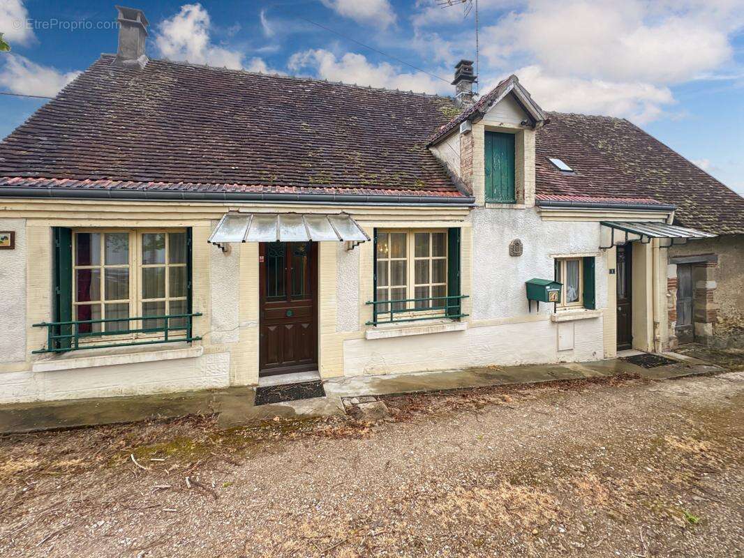 Maison à SAINT-JULIEN-SUR-CHER