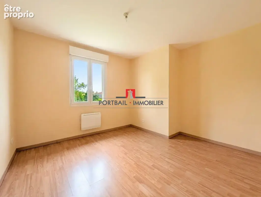 Maison 4 pièces 90 m² à vendre à Saint-Medard-De-Guizieres (33230) - photo 6