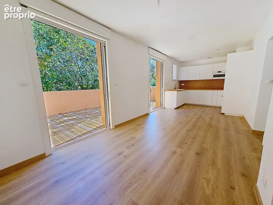 Appartement 3 pièces 70 m² à vendre à Sanary-Sur-Mer (83110) - photo 6