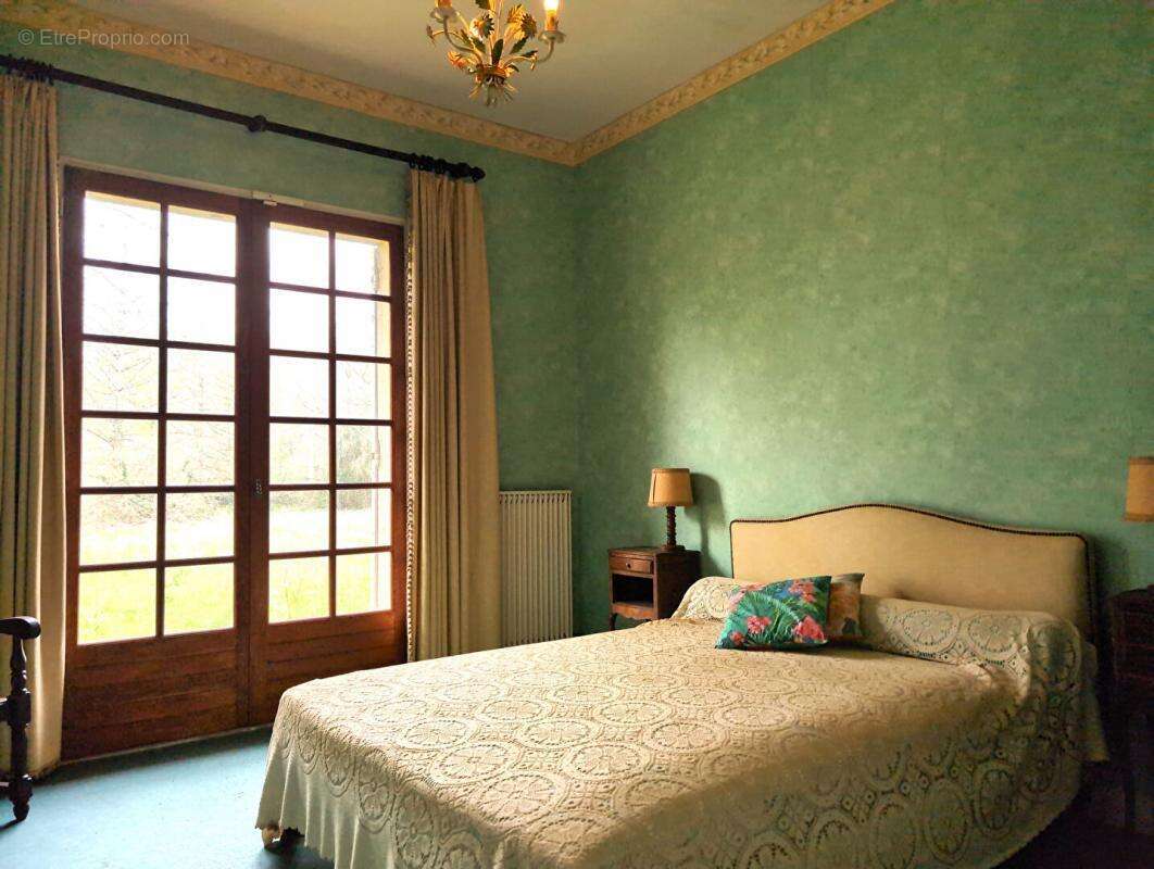 Maison à SAINT-DENIS-DE-PILE