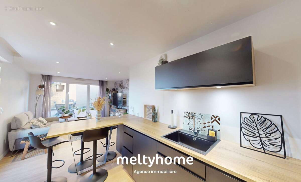 Appartement à MONDEVILLE