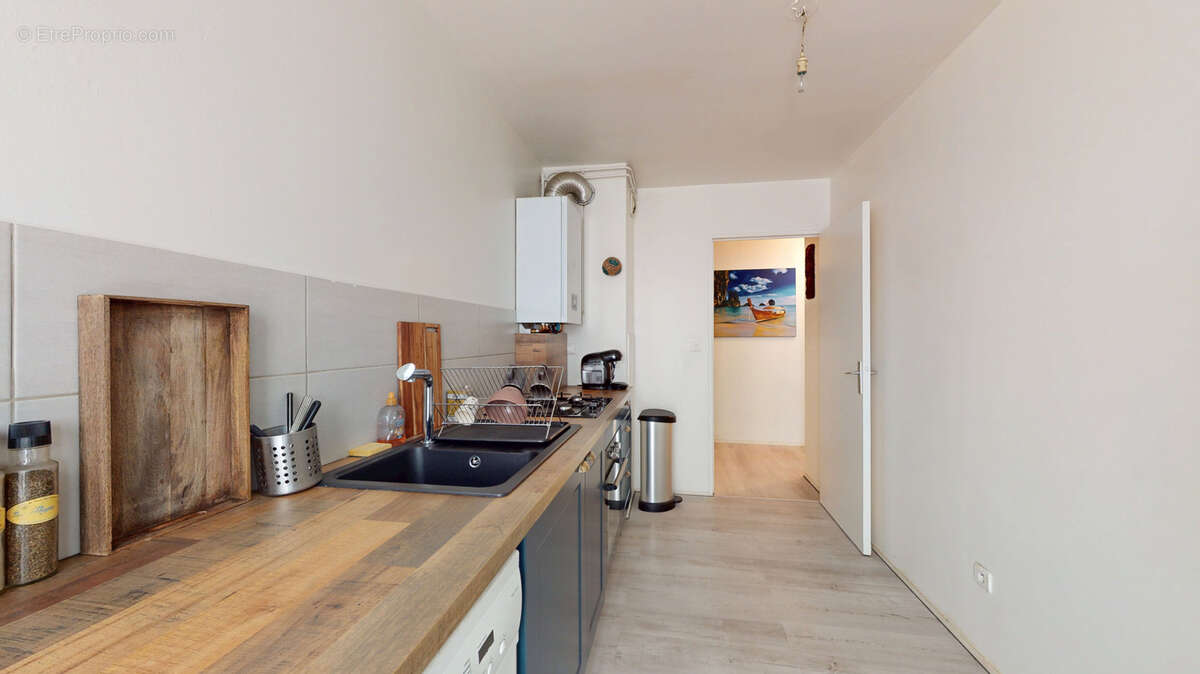 Appartement à SARTROUVILLE