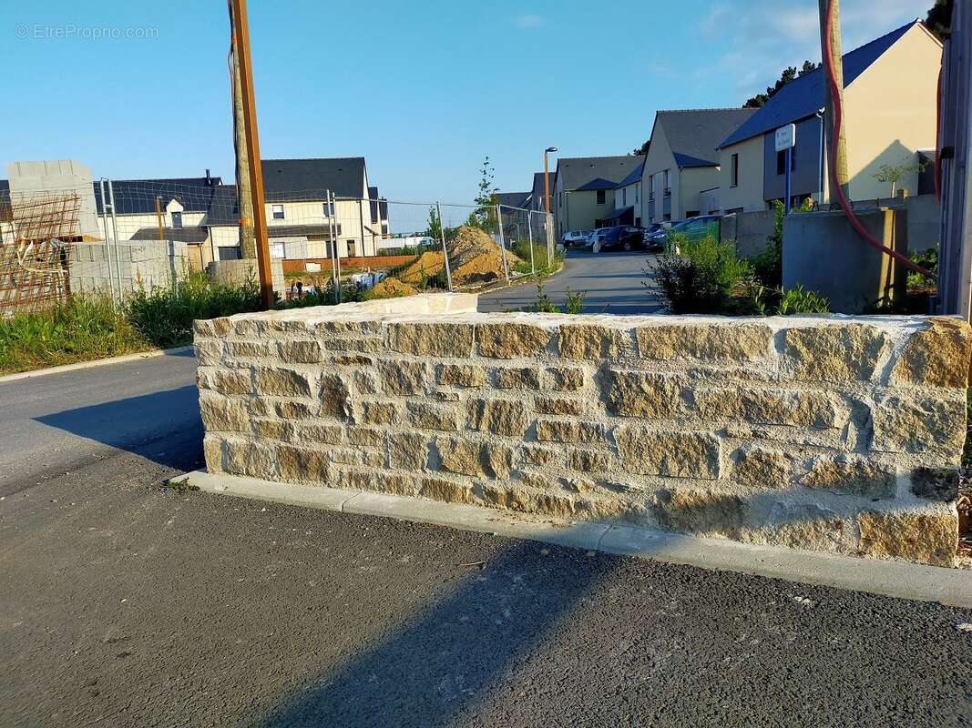 Terrain à PLOUER-SUR-RANCE