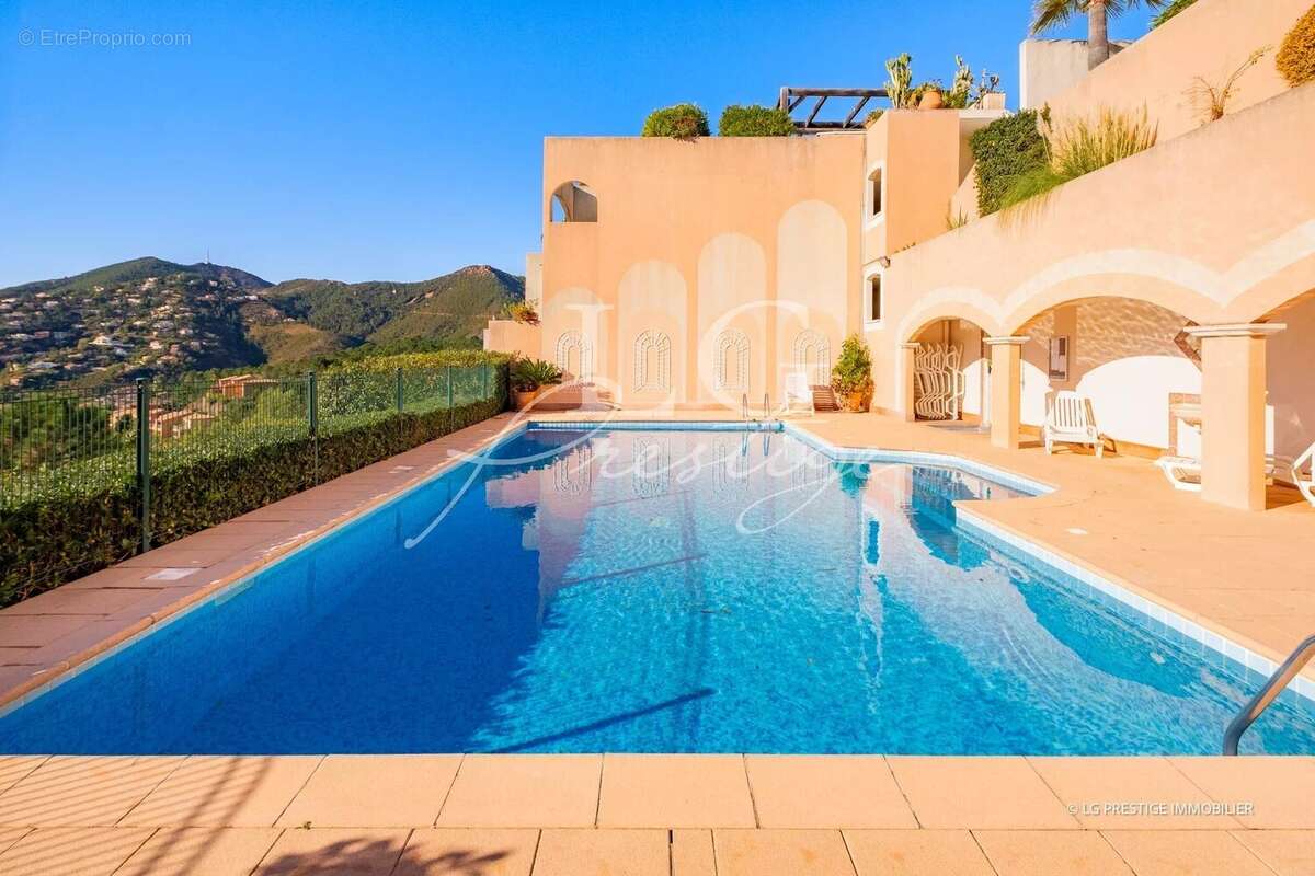 Appartement à THEOULE-SUR-MER