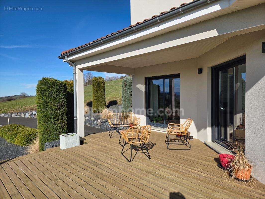 *** exclusivite *** maison contemporaine 3 chambres bureau garage jardin *** isserteaux 63270 *** - photo 19