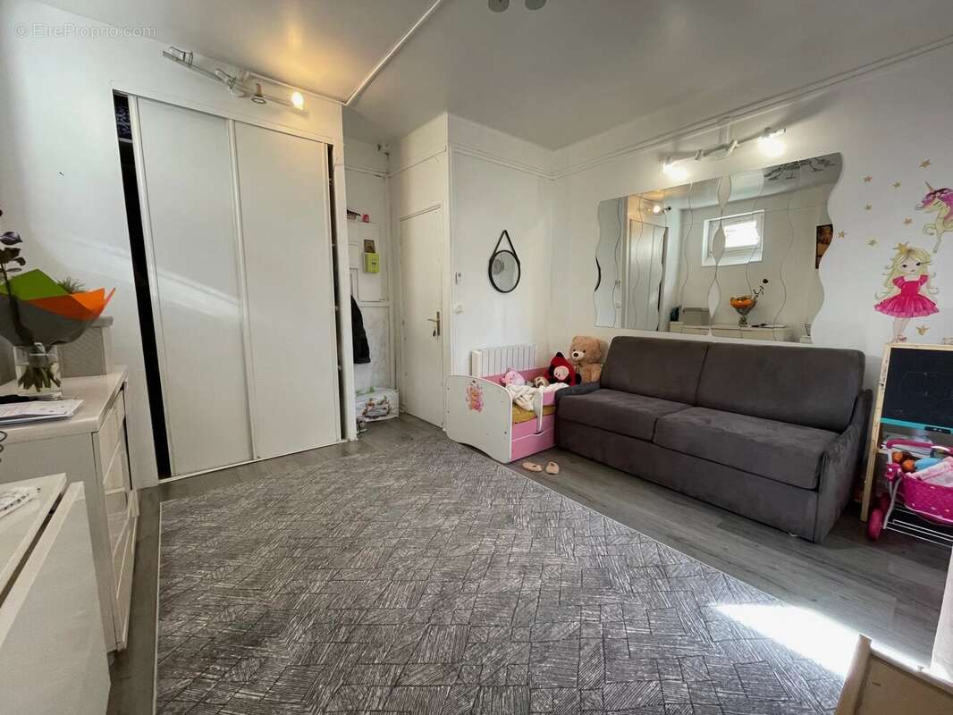 Appartement à VILLEMOMBLE