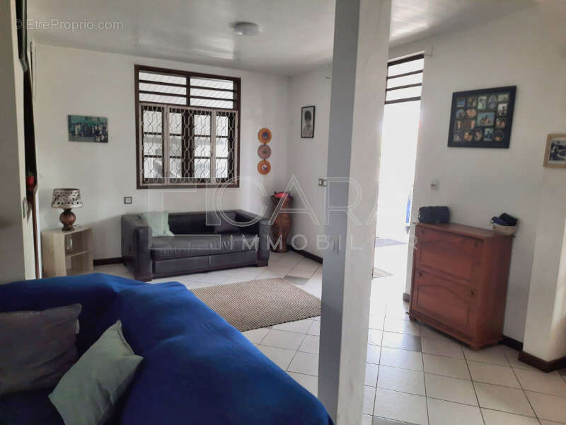 PHOTO-2025-09-25-09-23-04 1_lzn - Maison à CAYENNE