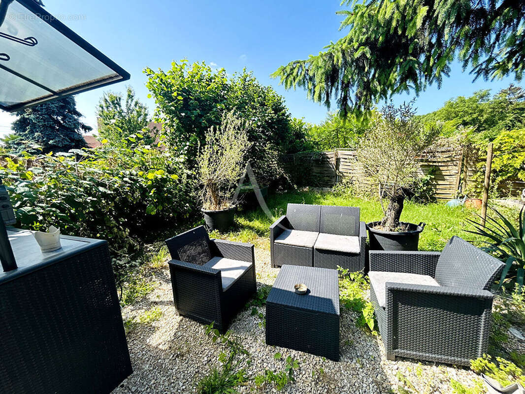 Appartement à MONTRY