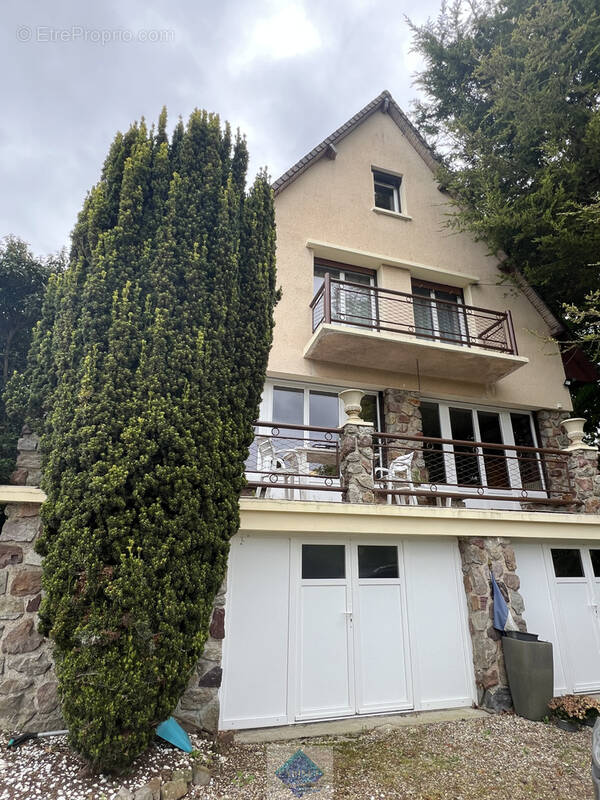 Maison à BLANGY-SUR-BRESLE