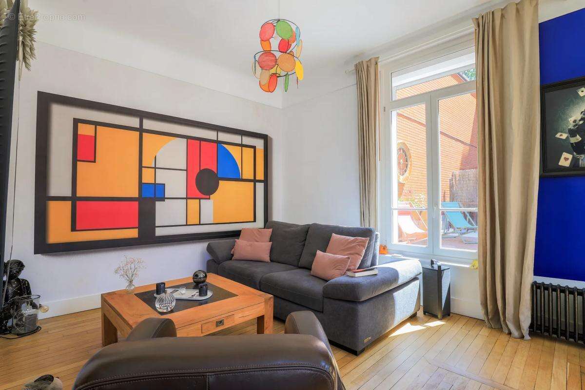 Appartement duplex 6 pièces de 133 m² à Douai - photo 3