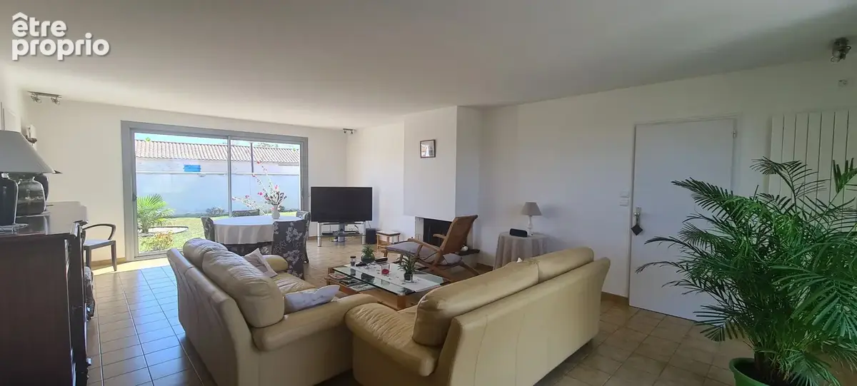 Maison 6 pièces 133 m² à vendre à Champagne-Les-Marais (85450) - photo 6