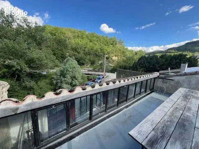 Près de Limoux, loft unique de style industriel dans un village pittoresque - photo 7