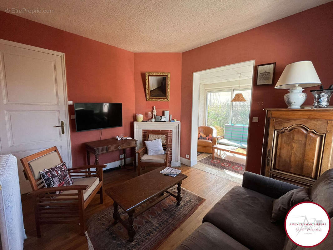 Maison à SAINT-AMAND-MONTROND