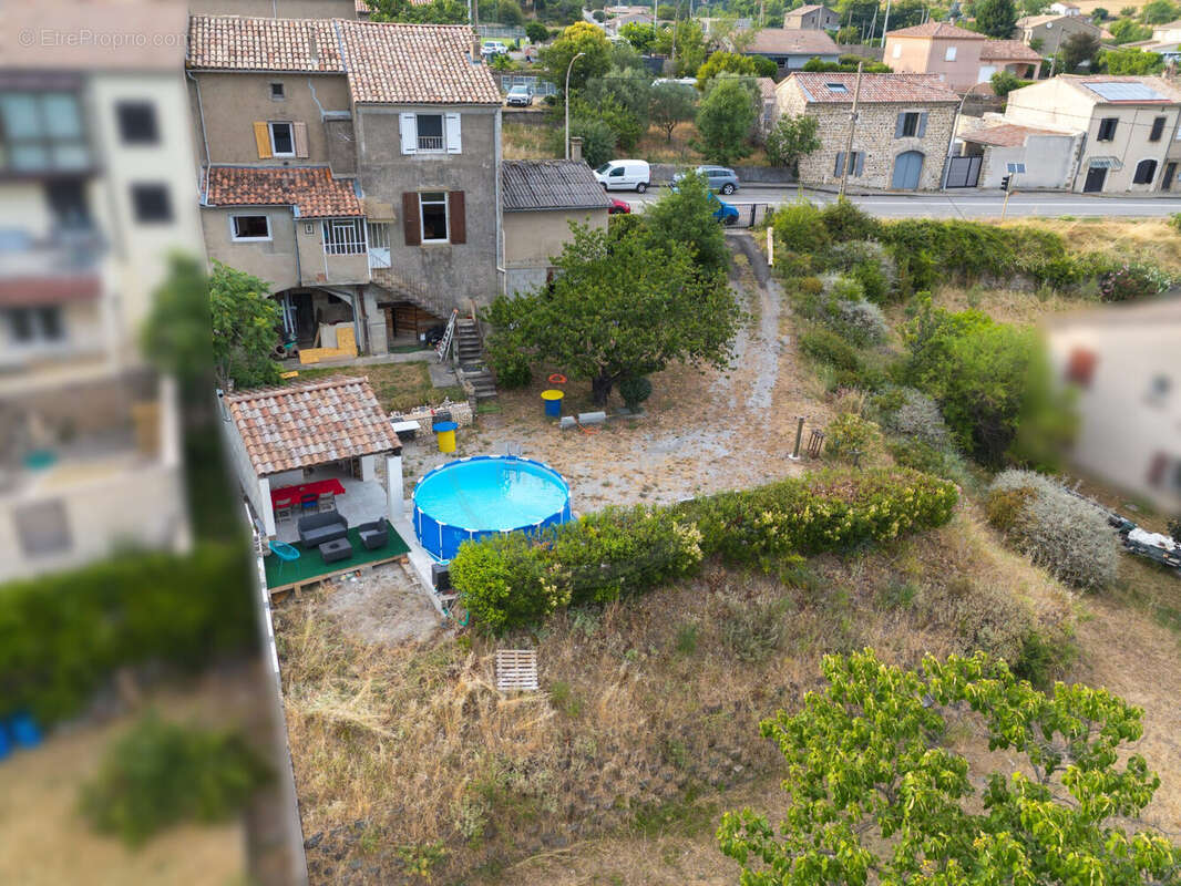 Maison à PRIVAS