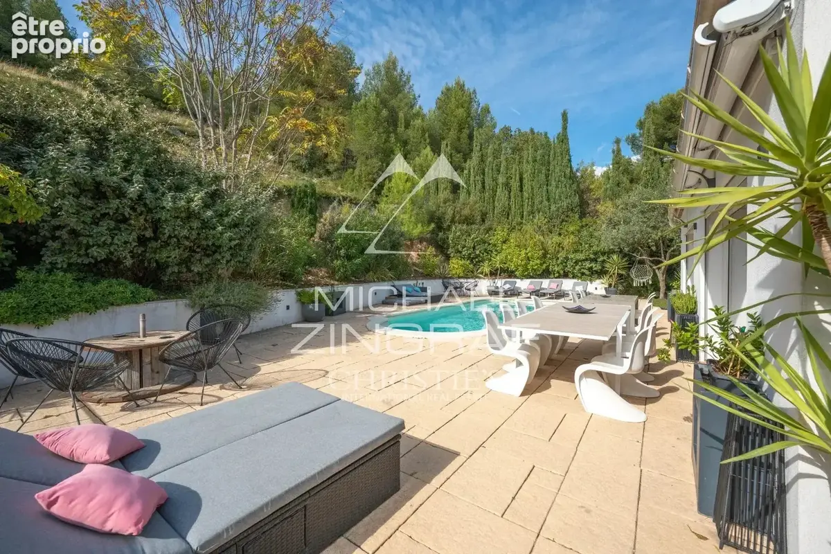 Maison avec piscine au calme absolu en pleine colline - photo 2