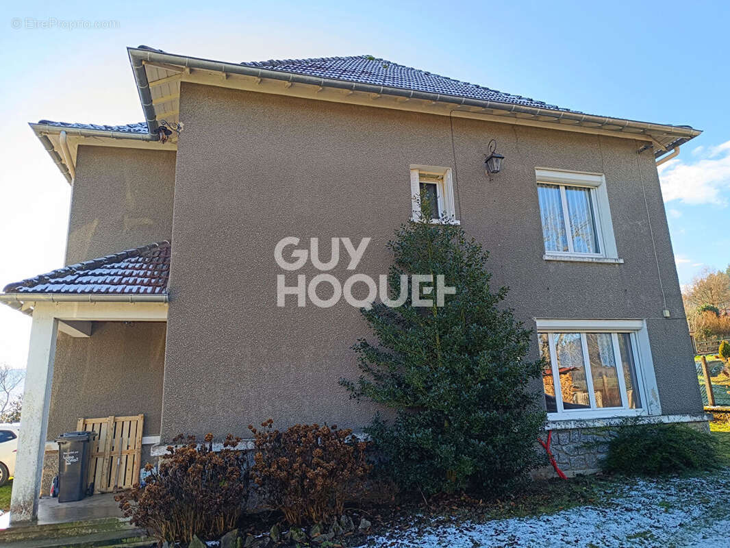 Maison à NOIRETABLE