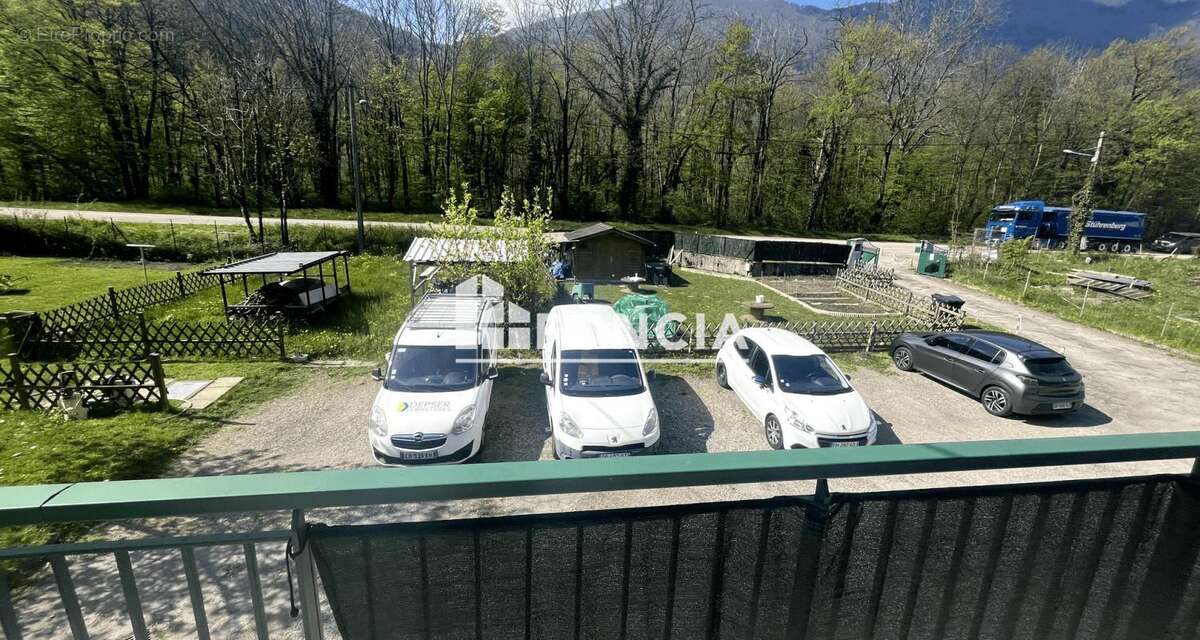 Appartement à VIZILLE