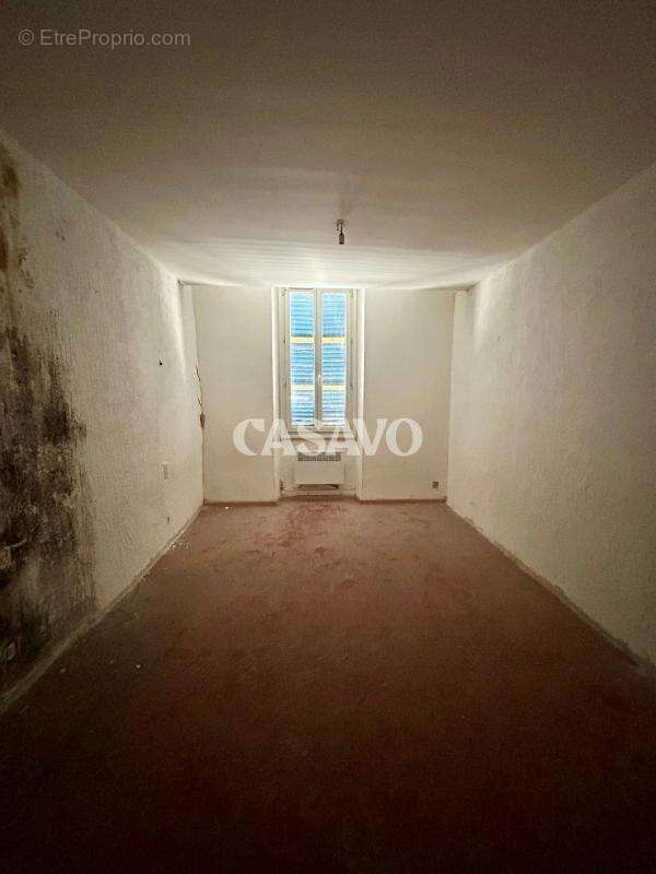 Vente Immeuble de 197m² - 83170 Brignoles - photo 4