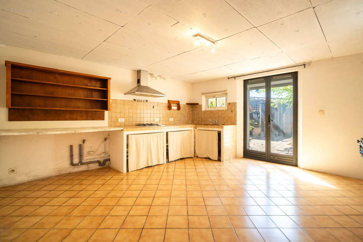 Maison à SIX-FOURS-LES-PLAGES