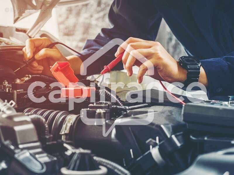 Commerce à SAINT-PRIEST