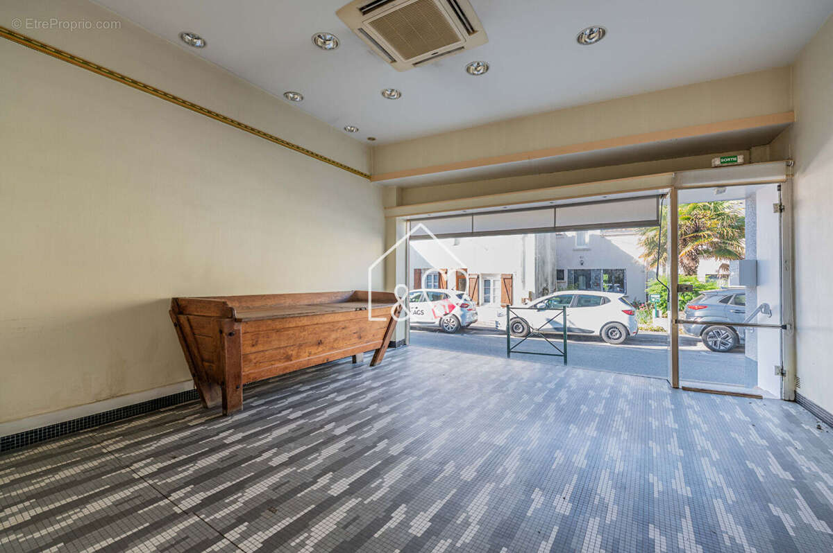 Appartement à INDRE